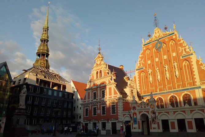 2 Hours Walking Tour in Legends and Secret of Riga's Old Town - The Black Heads, Roland, and Riga’s merchant past