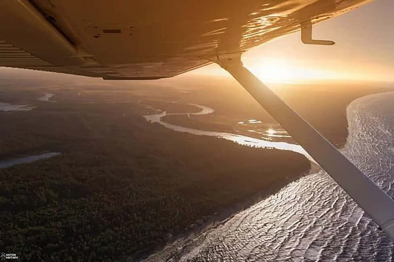 Airplane flight over Riga or Latvia - Key points to know before you book