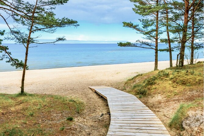 Best of Latvia, Jurmala, Kemeri N Park, Kuldiga City, Food & More - Freedom Monument pickup and the road to Jurmala