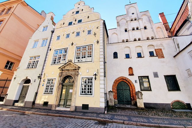 Best of Riga Walking Tour - Highlights and Hidden Gems - Group size and private tour choices