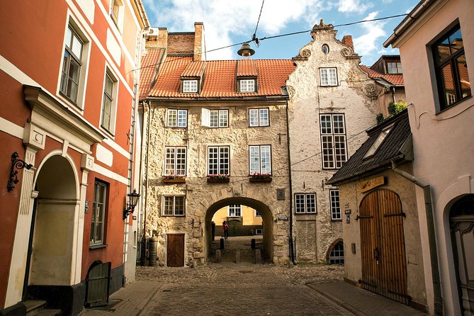 Best of Riga Walking Tour - Highlights and Hidden Gems - Old Riga, from the Three Brothers to St. Peter’s