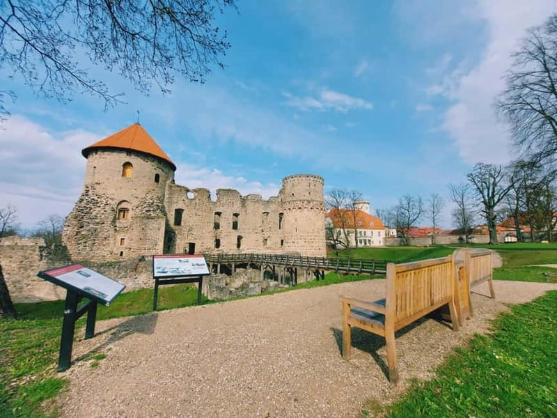 Explore the Baltics: Riga- Tallinn / Tallinn - Riga Daytrip - Tickets, meals, documents, and access