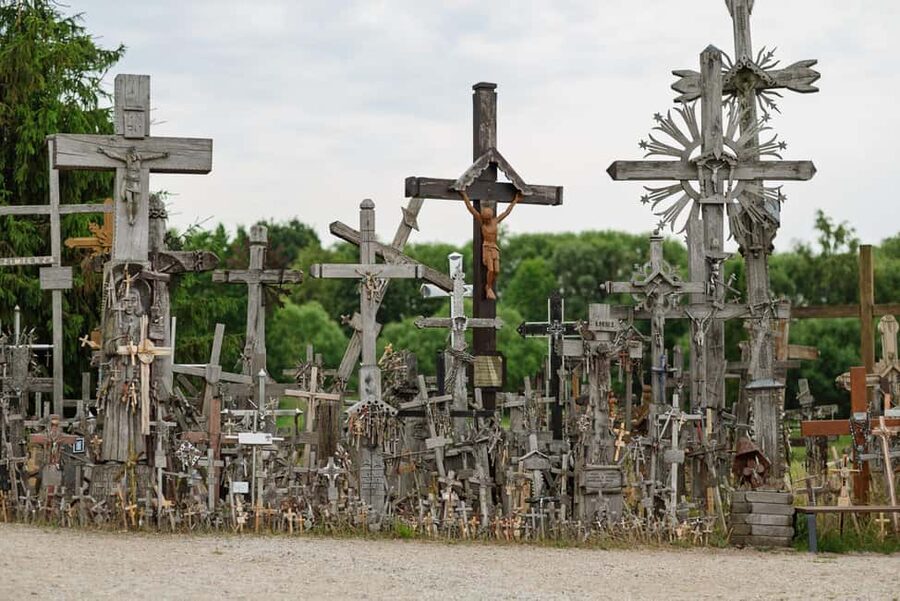 From Riga: Hill of Crosses & Jelgava Guided Tour - The Hill of Crosses: time for silence and wandering