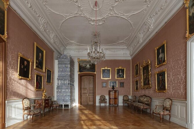 Full-Day Private Trip to Palace and Medieval Castle from Riga - Small details that can make the day easier