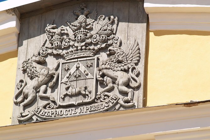 Group Day trip to Rundale Palace, Hill of Crosses & Bauska Castle - Practical details for a smoother day