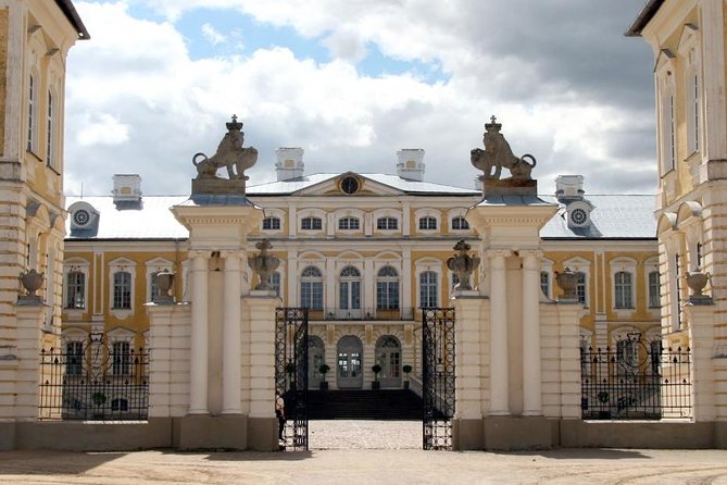 Half-Day Private Trip to Rundale Palace and Garden - Rundale Palace and the World of Duke Biron