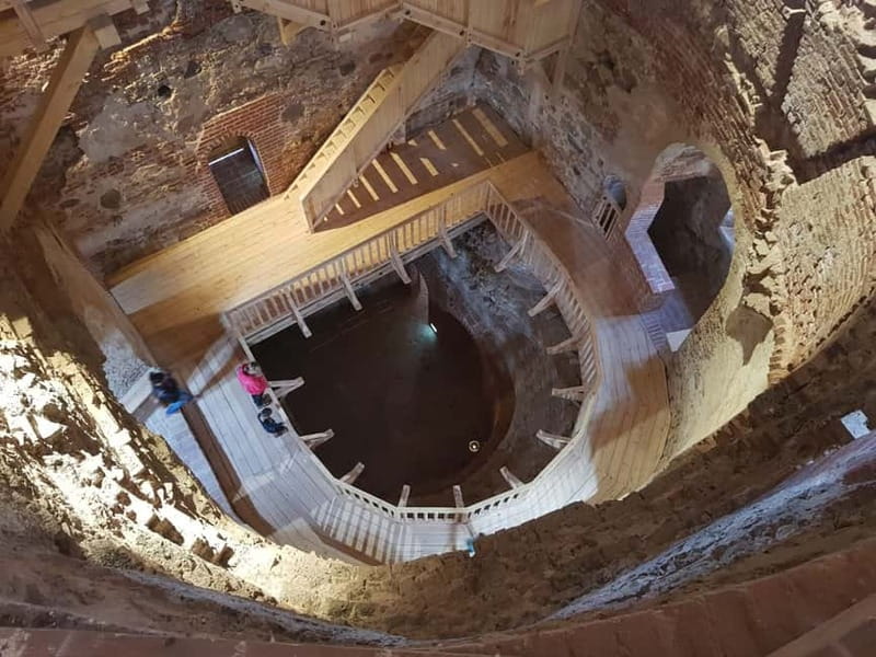 Latvian Palace and Medieval Castle Private Trip - Why This Makes a Good Day Trip From Riga