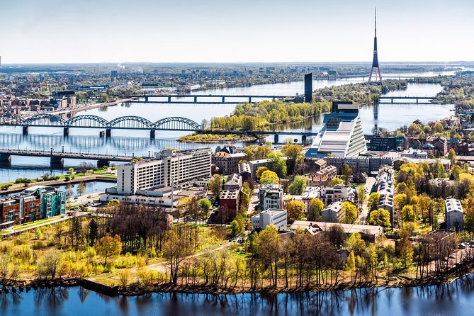 Neigbourhoods of Riga: Honest tour through most beautiful and most unusual areas - Lucavsala puts small gardens in the middle of the city