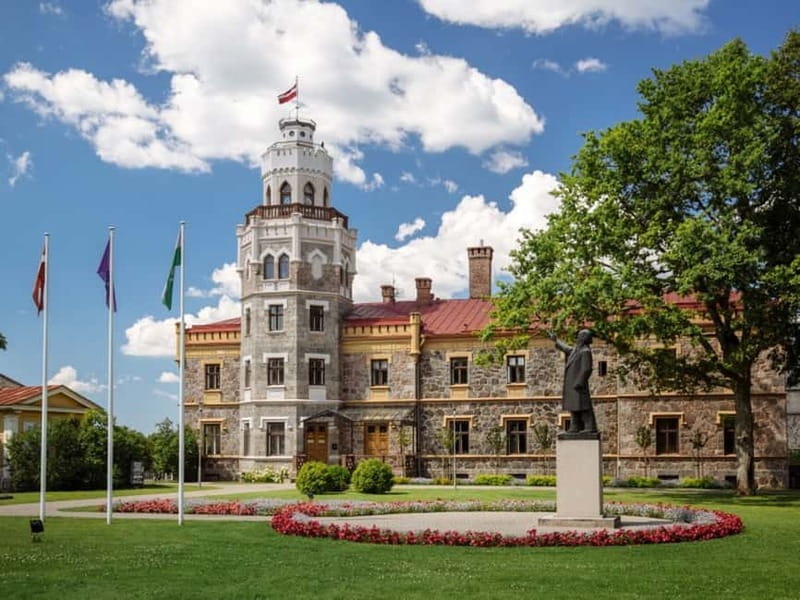 Private Day Trip to Cesis, Sigulda and Turaida Castles - Timing, comfort, and what to bring