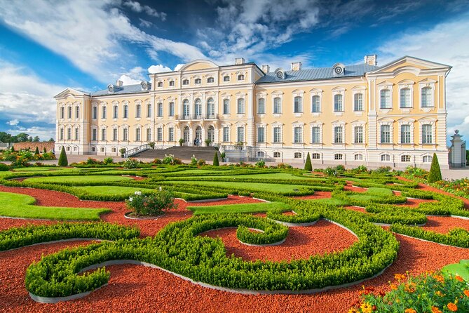 Private Full-Day Trip to Hill of Crosses, Rundale Palace & Bauska - Why this private Riga day trip works