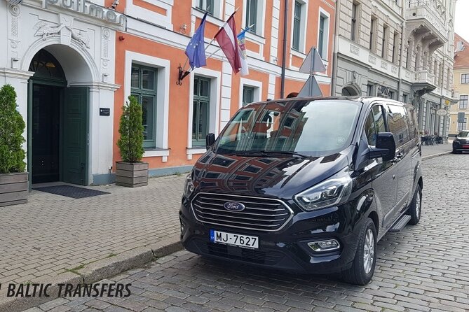 Private Transfer from Riga Airport to Hotel with English speaking driver - How the timing and private format affect the experience