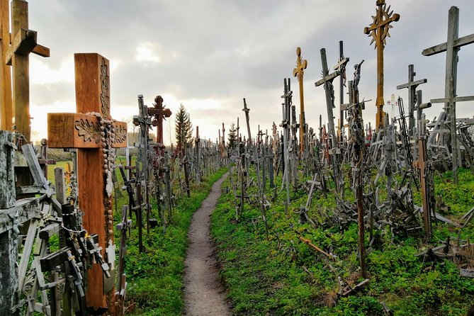 Private trip - Hill of Crosses / 2 countries in 1 day - Why the Hill of Crosses is worth the ride