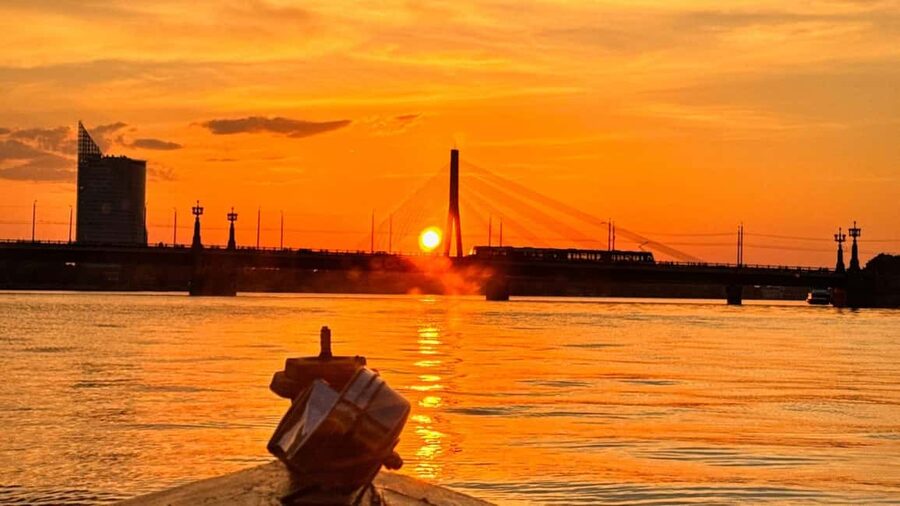 Riga: Canal Boat Tour with Welcome Drink & Audio Guide - The audio guide and the best place to sit
