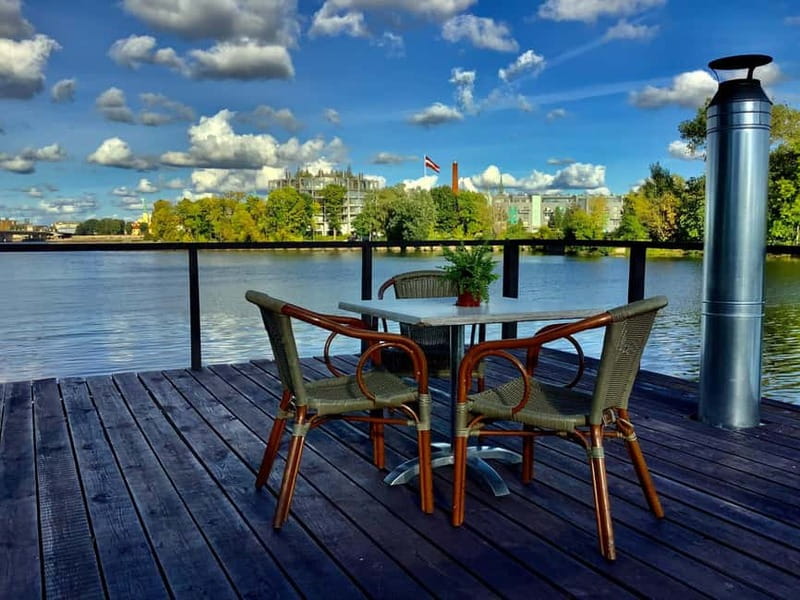 Riga: Floating Sauna Experience on the Daugava River - Who will enjoy this most