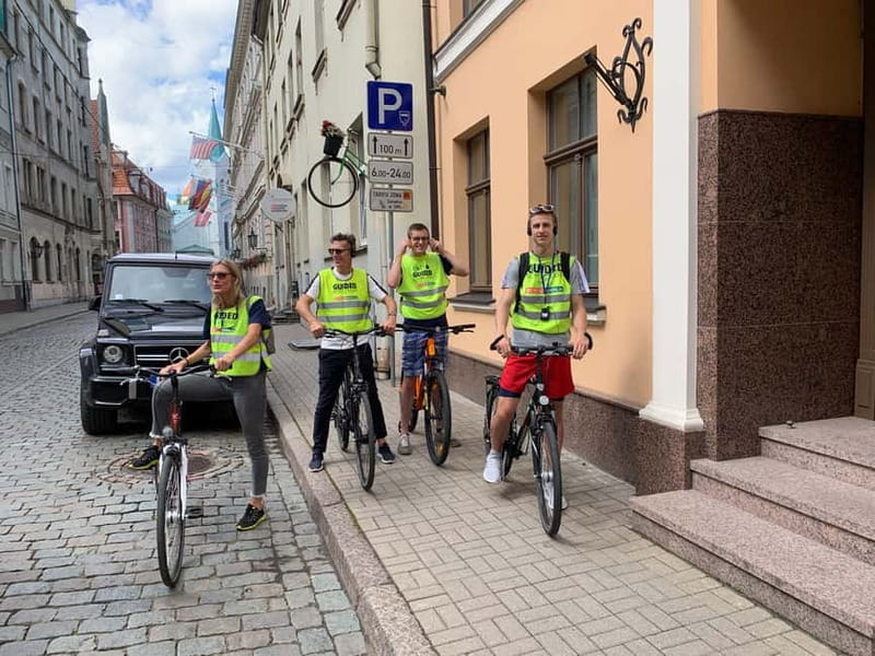 Riga: Guided City Highlights Bike Tour - Why this bike tour makes sense in Riga