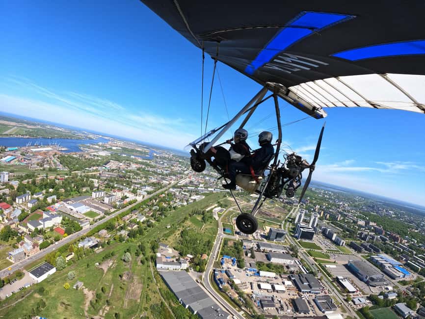 Riga: Hang-Glider 10-Minute Flight Over the City - Key points before you book
