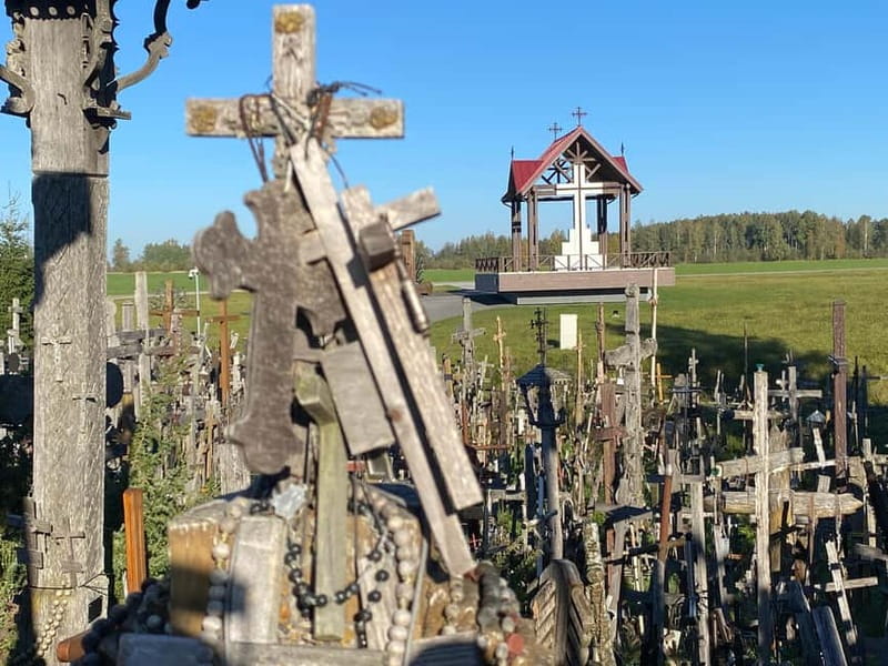 Riga: Hill of Crosses, Guided Rundale Palace & Bauska Castle - Why this Riga day trip works