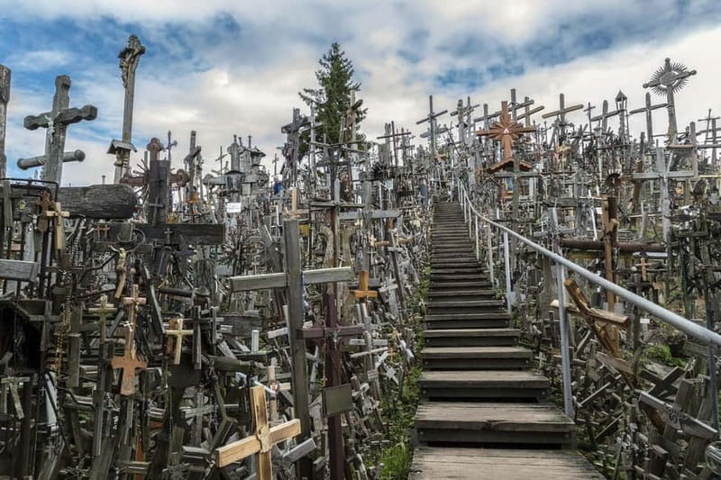 Riga: Hill of Crosses, Guided Rundale Palace & Bauska Castle - Crossing from Lithuania back into Latvia