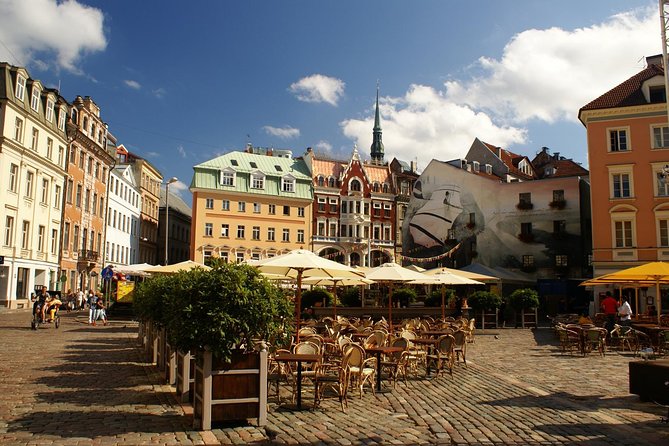 Riga Old Town Walking Tour in a Small Group - Starting at Rātslaukums 7 in Riga’s Old Town