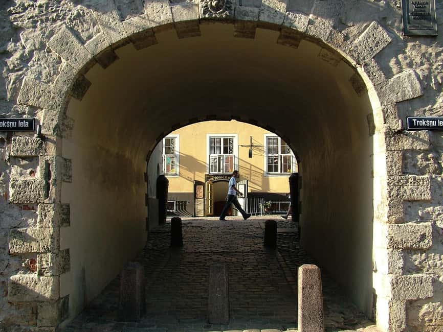 Riga: Old Town Walking Tour in a Small Group or Private - Key points at a glance