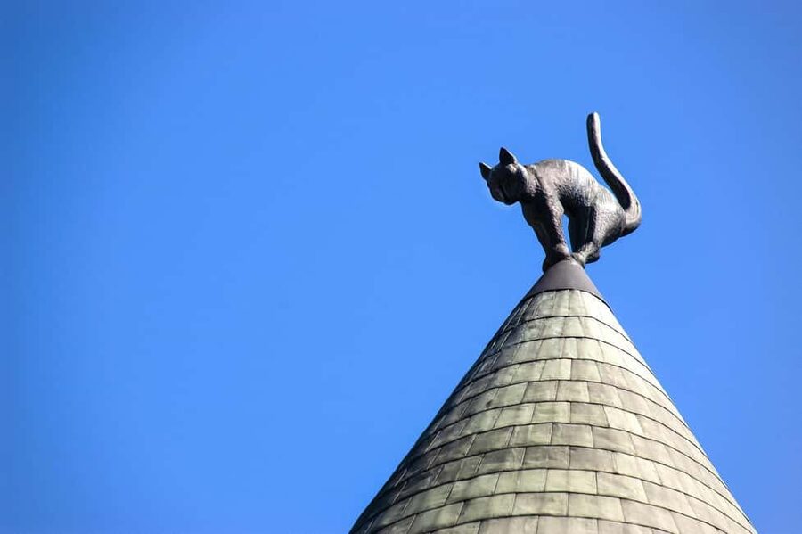 Riga: Old Town Walking Tour in a Small Group or Private - The Bremen Town Musicians and Riga’s European links