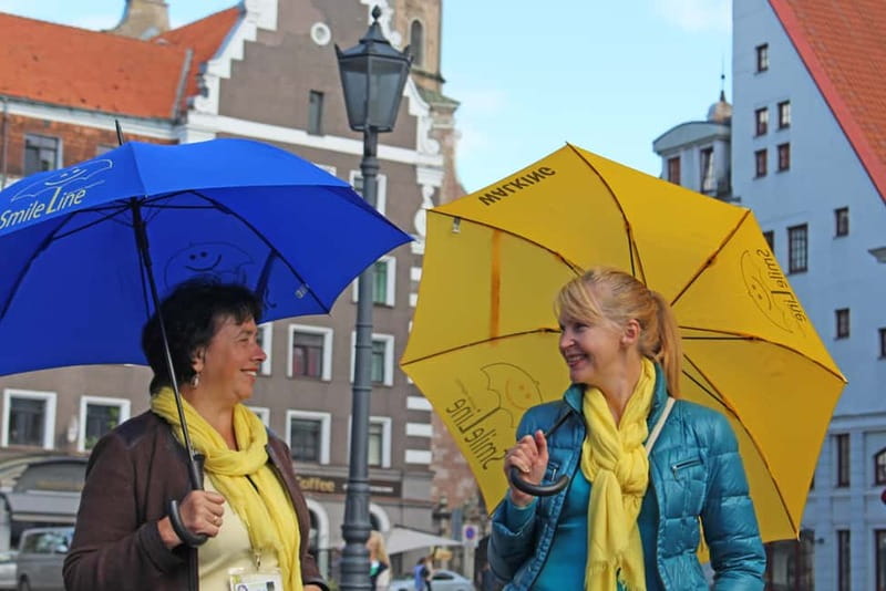 Riga: Old Town Walking Tour with Art Nouveau Highlights - Riga Cathedral and St. Jacob’s Church
