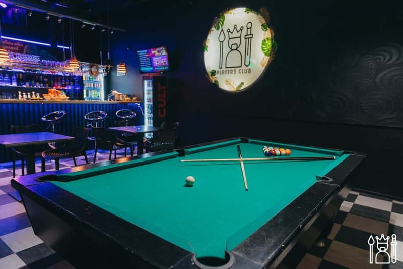 Riga: Players Club Entry Ticket - Why the Venue Works for Groups