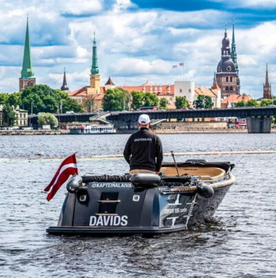 Private tour – City Panorama with premium class boat
