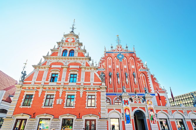 Riga Private Walking Tour - What the private format changes