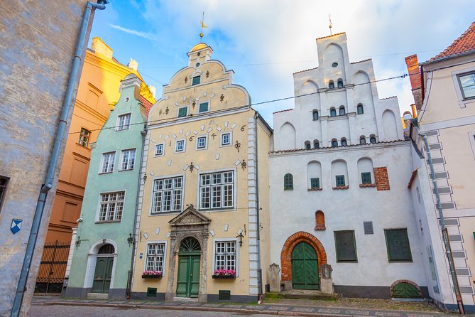 Riga Private Walking Tour - Riga Cathedral and the shape of the Old Town