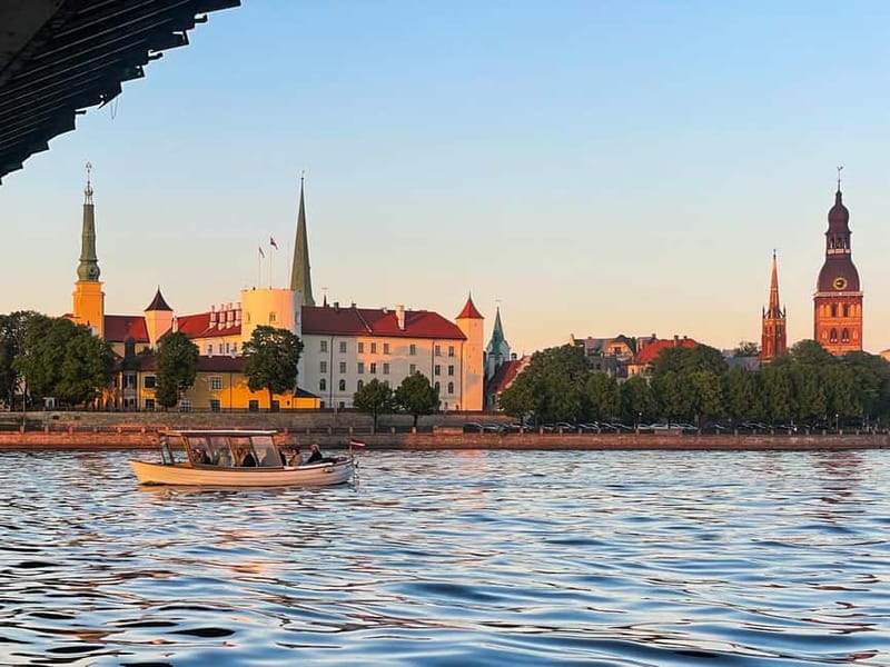 Riga: Riga Canal and Daugava River Sunset Boat Cruise - Starting beside Riga’s historic center