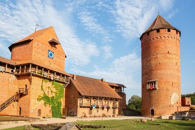 Riga to Tallinn - Sightseeing transfer - What the $515.45 price really buys