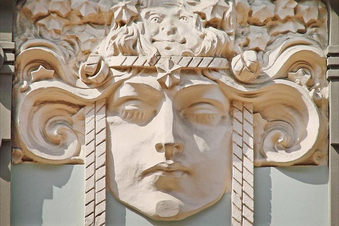 Riga walking guided Sightseeing tour - A flexible route, but confirm your priorities early