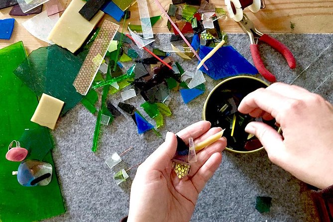 Seasonal Glass Decor Workshop - Shipping included, luggage space saved