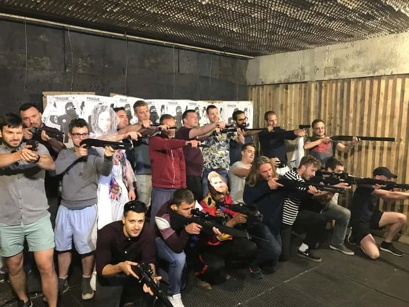 Shooting experience with 3 guns - Six shots with the Glock 17