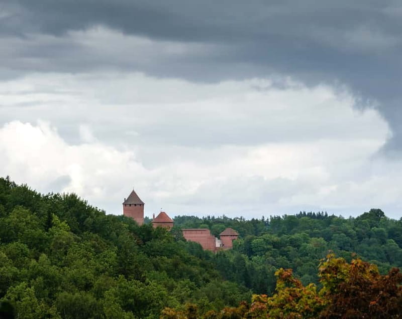 Sigulda Hiking Tour: A Day in the Switzerland of Latvia - Who should book this hike