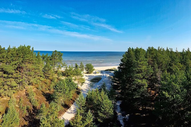 Slitere National Park Latvian Nature Hiking Tour from Riga - What the guide adds to the day