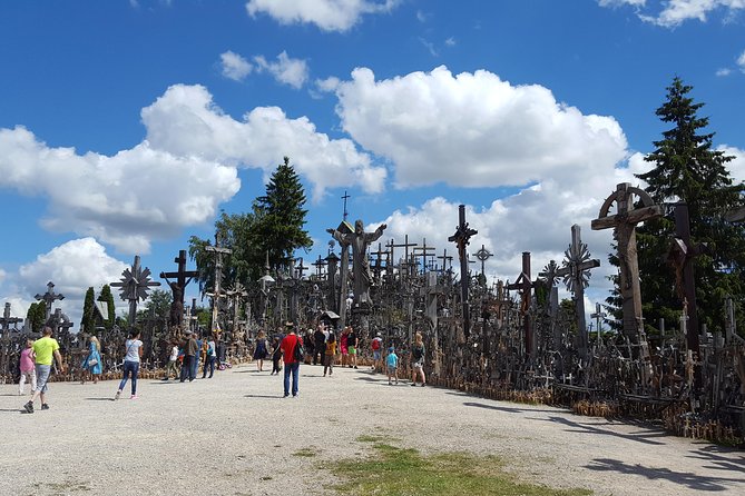 Tour from Riga to Vilnius: Bauska Castle, Rundale Palace and The Hill of Crosses - Key points to know before booking