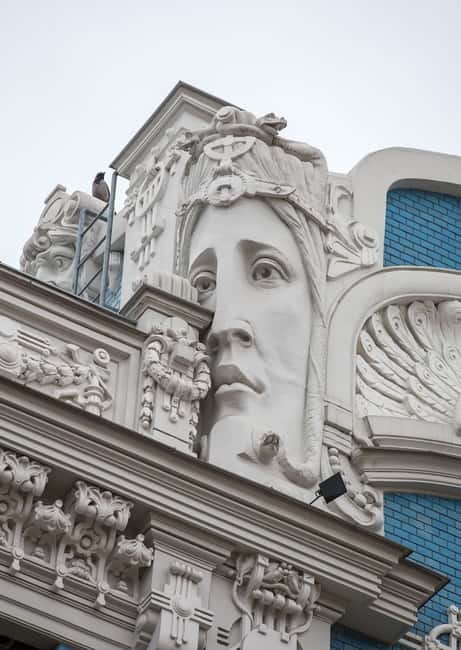 Walking Tour of Riga's Beautiful Art Nouveau Architecture - Starting in Vecrīga and heading beyond the old center
